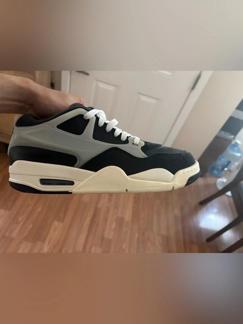 Men Jordan 4 RM